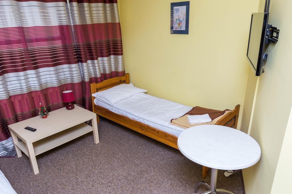 Hotel Astra Bartoszyce Rom bilde